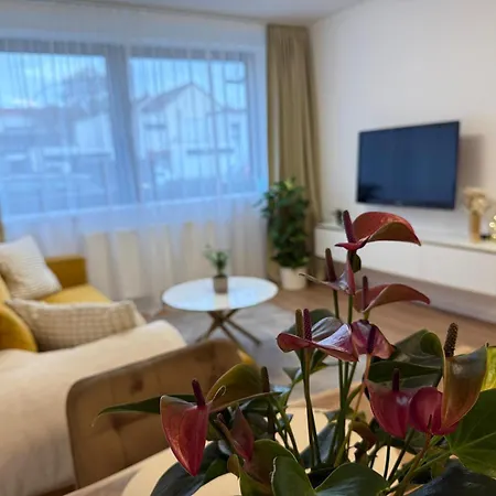 Moderne, Komplett Eingerichtete Mit Parkplatz & 24h Check-in * Braunschweig
